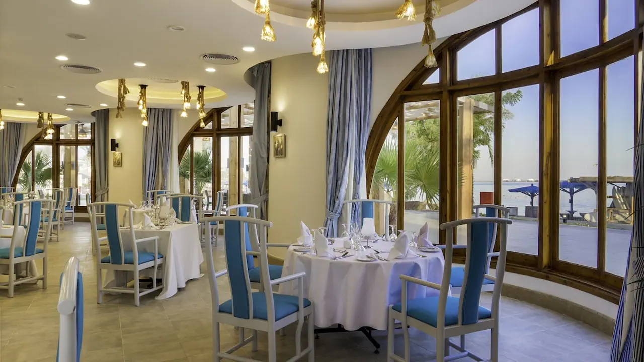 الفندق سفير دهب - دهب